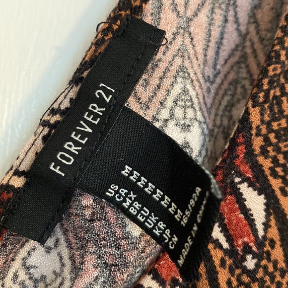 Patterned Tunic - Picture 6 of 6